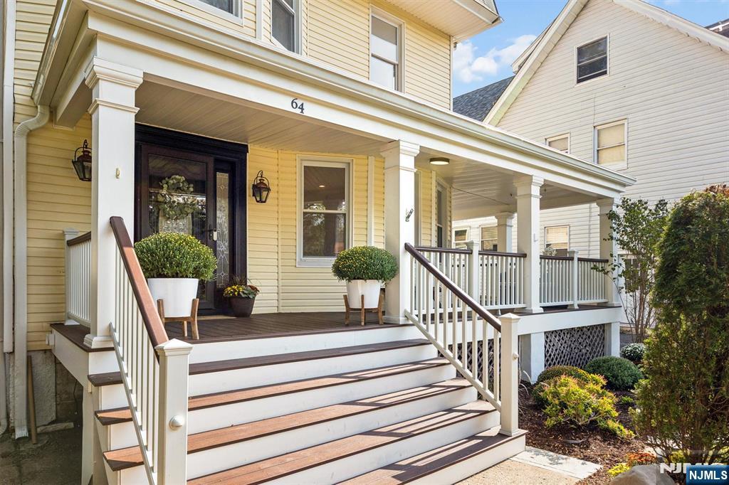 64 Watchung Avenue - Photo 3