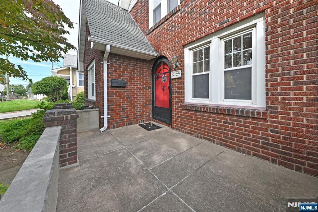 Photo 2 of Single family home for sale at 5 29 3rd Street, Fair Lawn, NJ 07410 | MLS# 26036569 | Listing updated on 2026-10-05