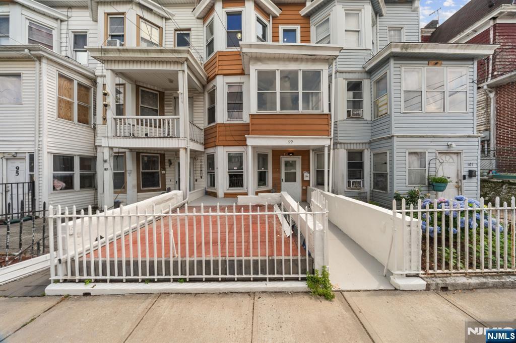 97 Sherman Street - Photo 3