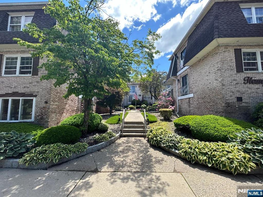 157 3rd Avenue - Photo 1