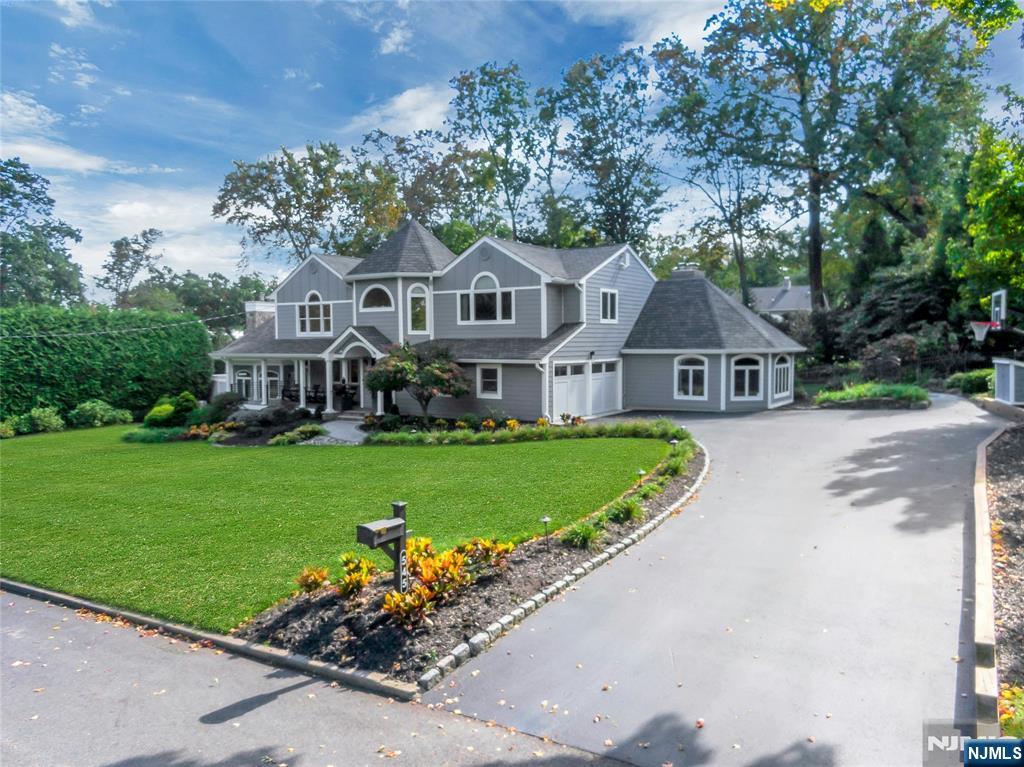 545 Miller Road - Photo 1