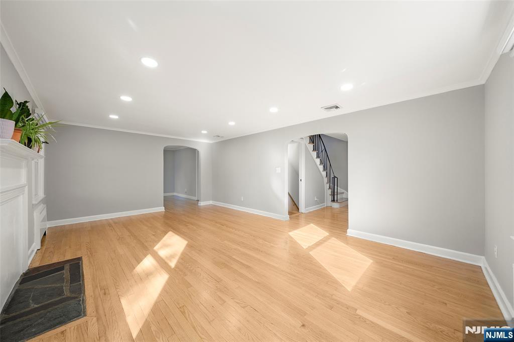 26 W Lawn Road - Photo 1