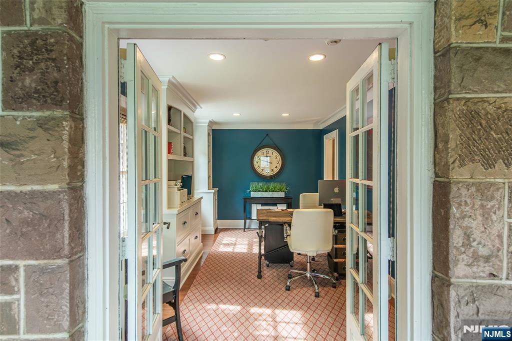 486 Ridgewood Avenue — photo 17
