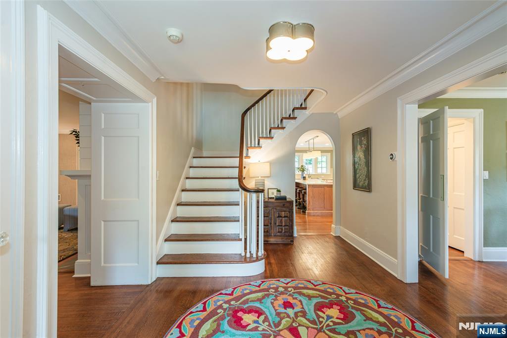486 Ridgewood Avenue - Photo 4