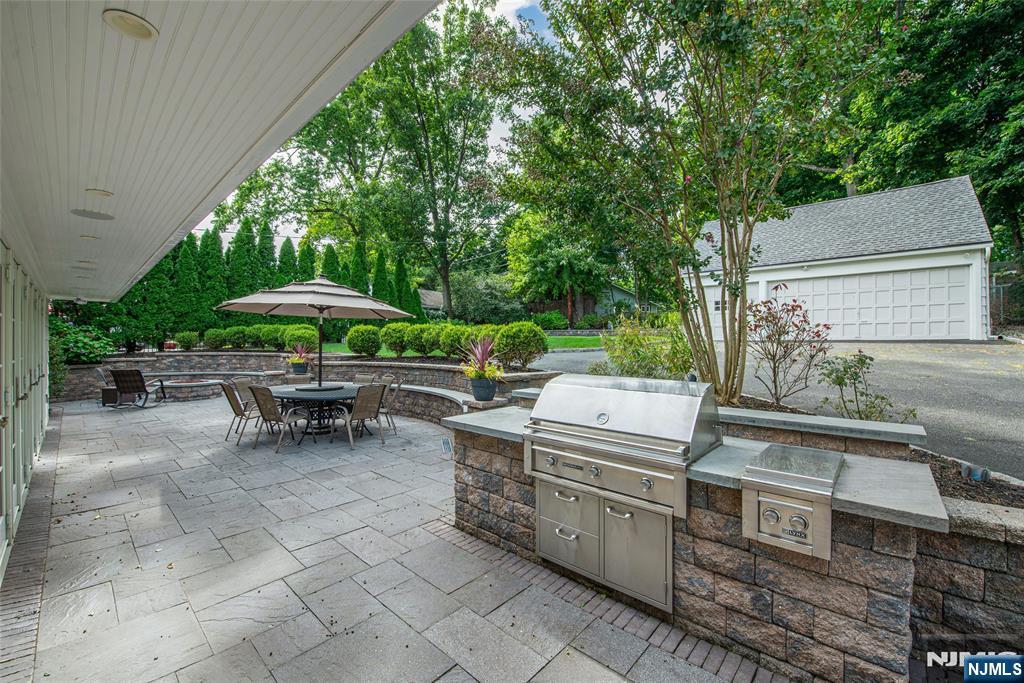 486 Ridgewood Avenue — photo 40