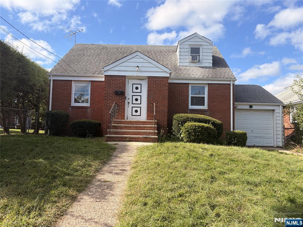 284 Main Avenue - Photo 1