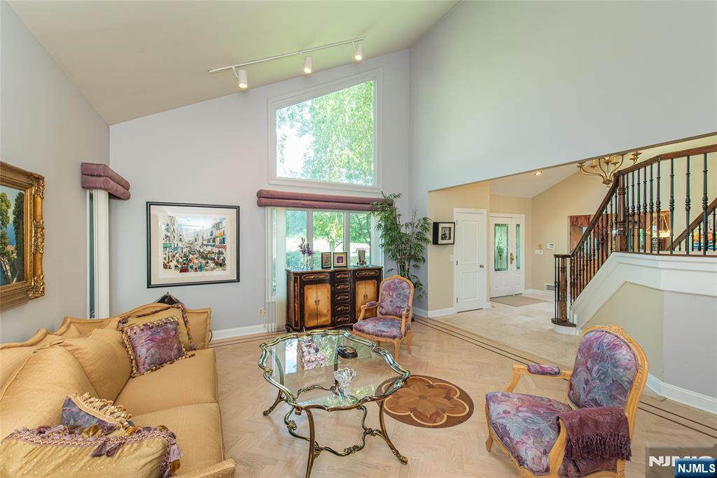 15 McDonough Place - Photo 4