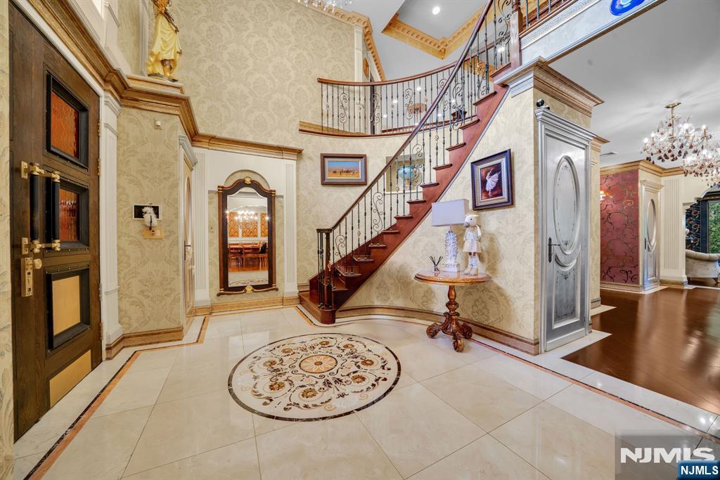 1088 Dearborn Road - Photo 5