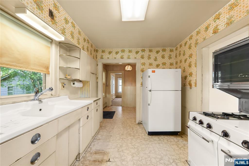 30 Bloomfield Avenue - Photo 4
