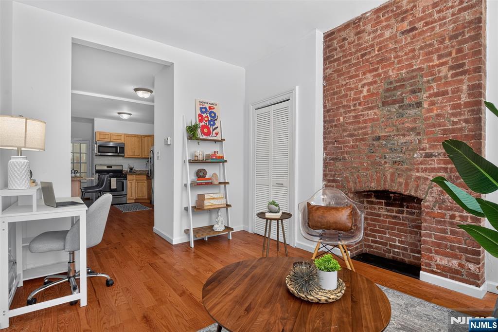 200 Wayne Street 102 - Photo 3