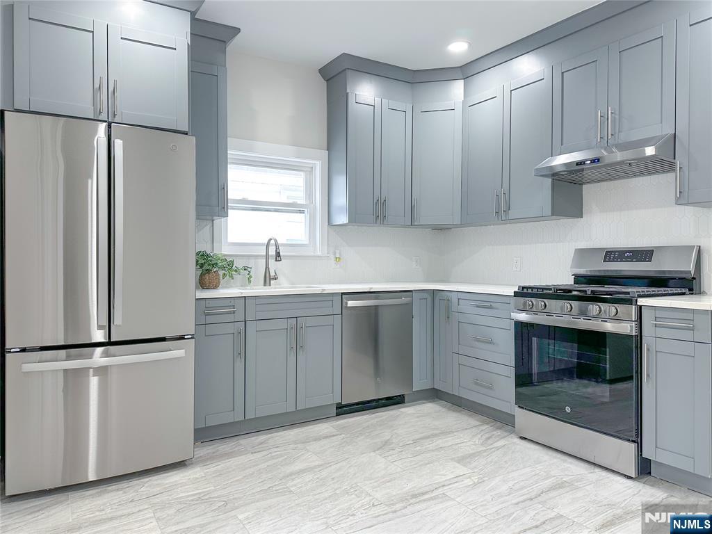 20 4th Street - Photo 1