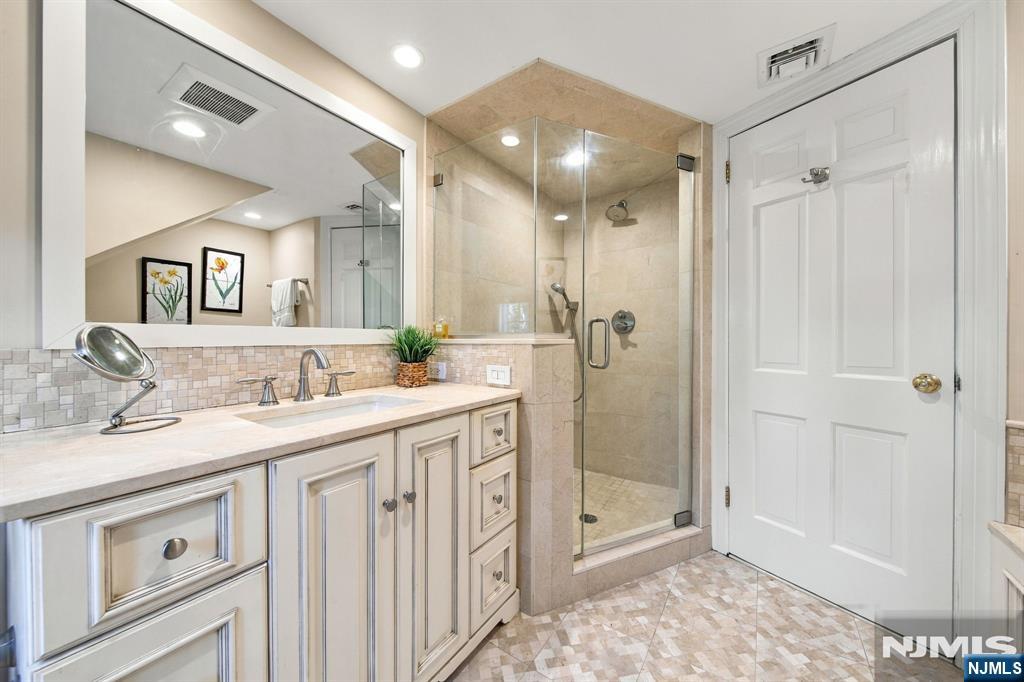 15 Duck Pond Road — photo 19
