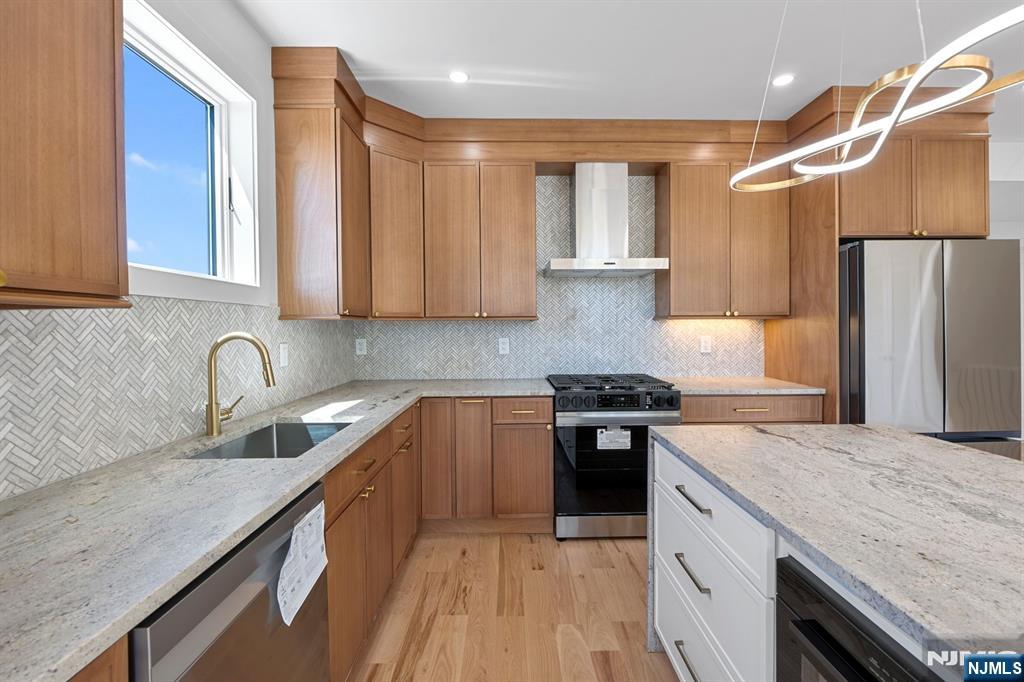 849 Pleasantview 2 - Photo 3