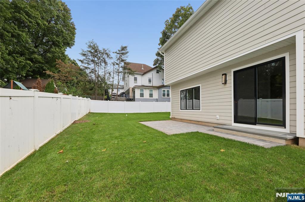 Photo 3 of Single family home for sale at 641 Palisade Ave, Teaneck, NJ 07666 | MLS# 26036718 | Listing updated on 2026-10-06