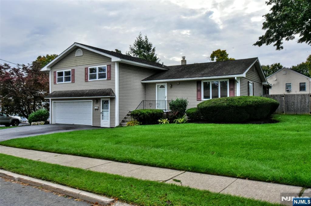 19 Dogwood Drive - Photo 2
