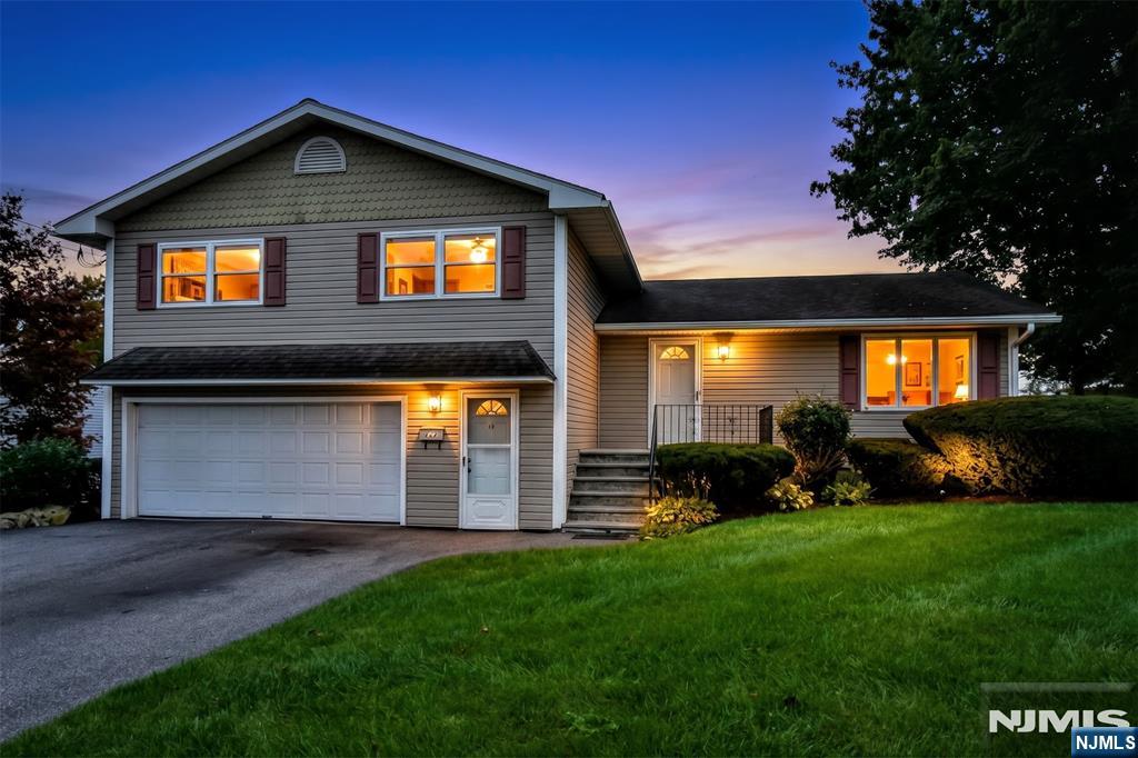 Photo 29 of Single family home for sale at 19 Dogwood Dr, Newton, NJ 07860 | MLS# 26036723 | Listing updated on 2026-10-08