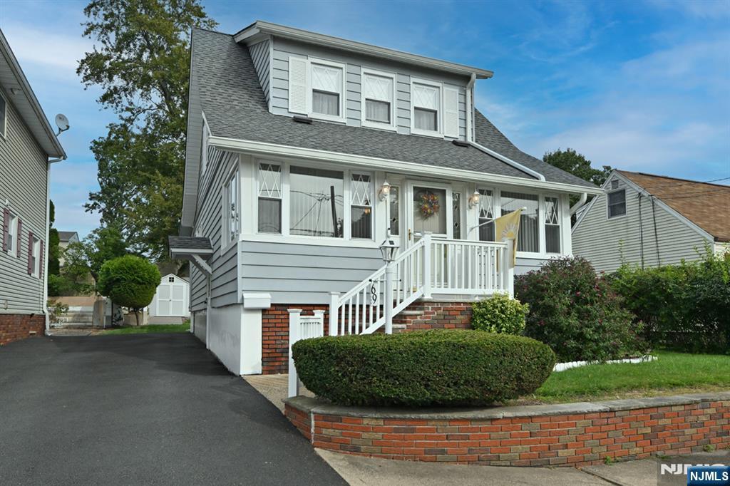 69 8th Avenue - Photo 1