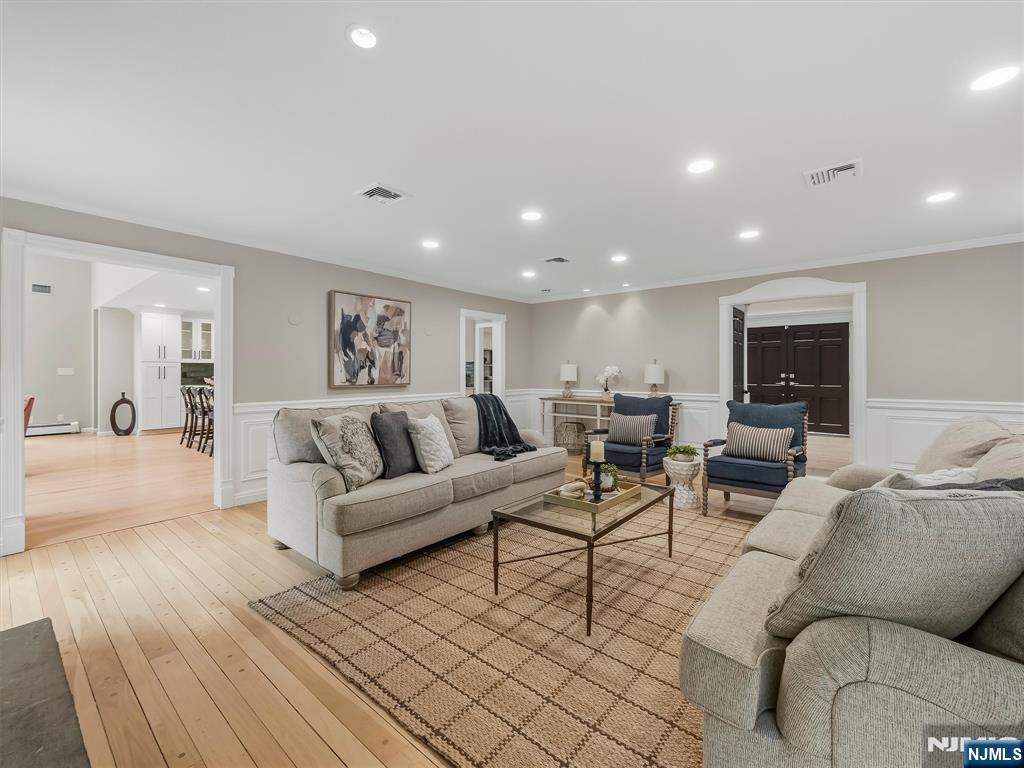 Photo 4 of Single family home for sale at 22 Millstream Rd, Upper Saddle River, NJ 07458 | MLS# 26036735 | Listing updated on 2026-10-05