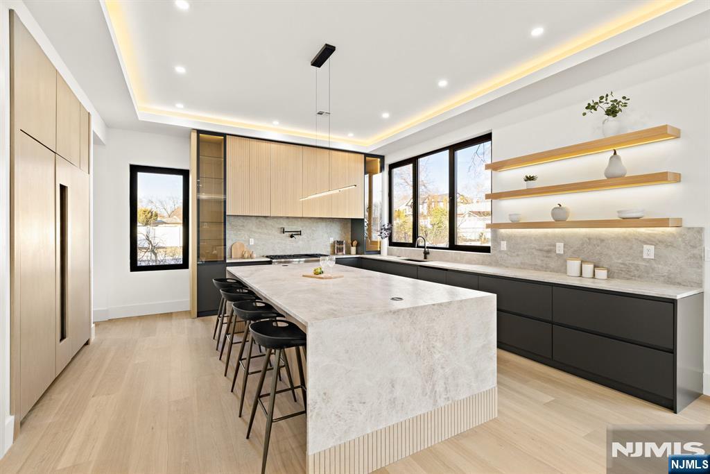 210 Hillcrest Drive - Photo 5