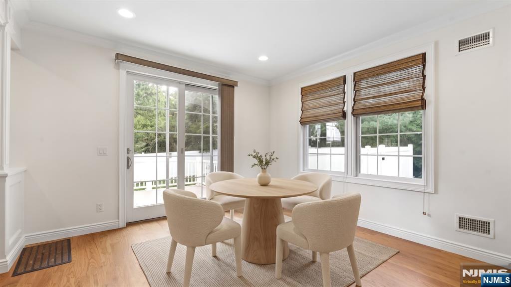84 Woodmere Lane — photo 12