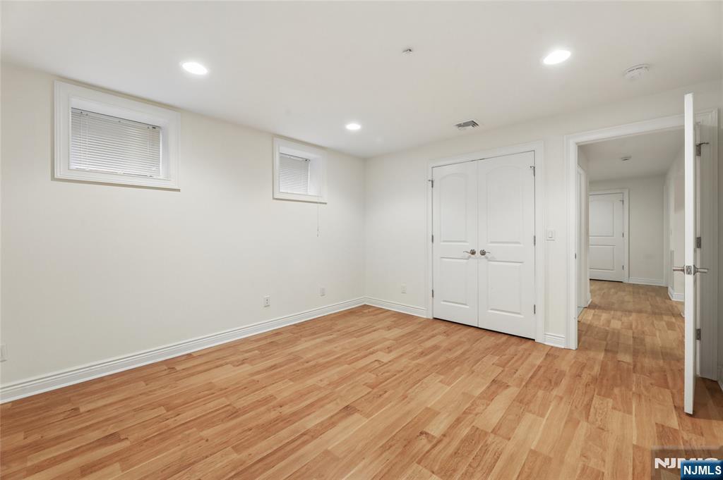 84 Woodmere Lane — photo 41