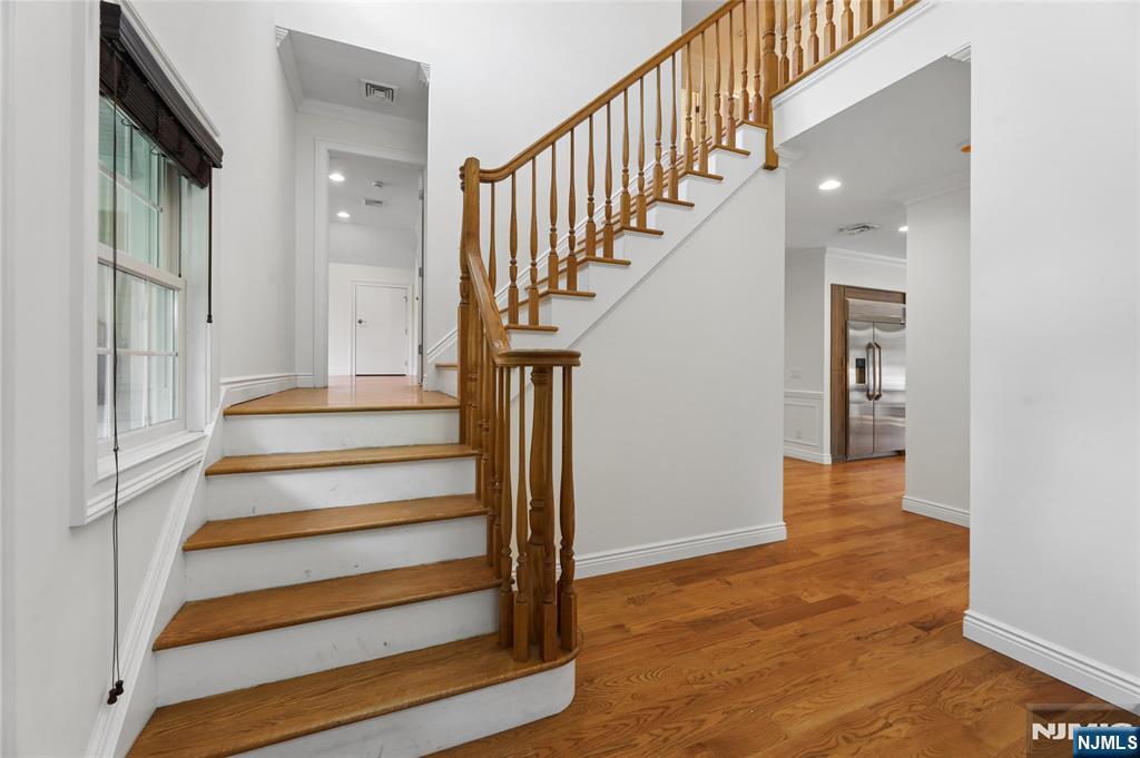 84 Woodmere Lane — photo 45