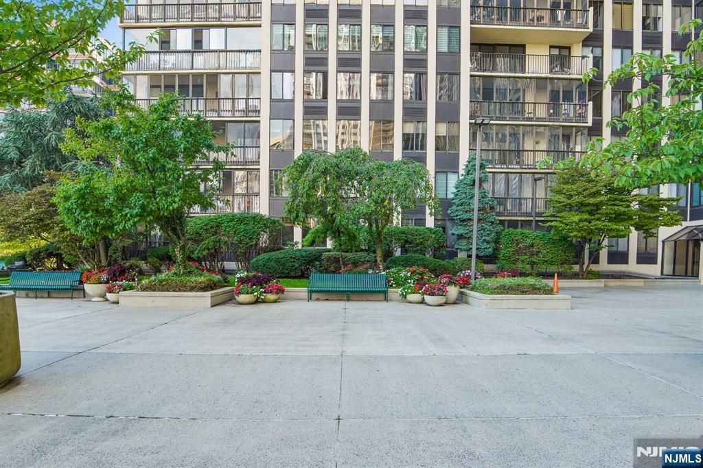 Photo 2 of Condo for sale at 200 Winston #L08, Cliffside Park, NJ 07010 | MLS# 26036778 | Listing updated on 2026-10-06