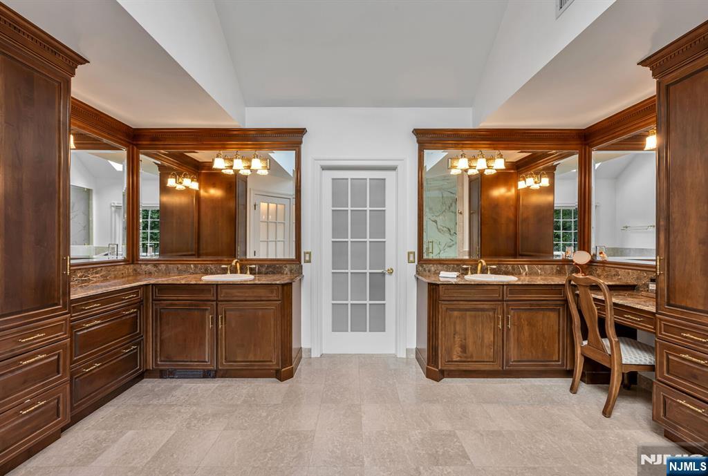 19 Mettowee Farms Court — photo 28