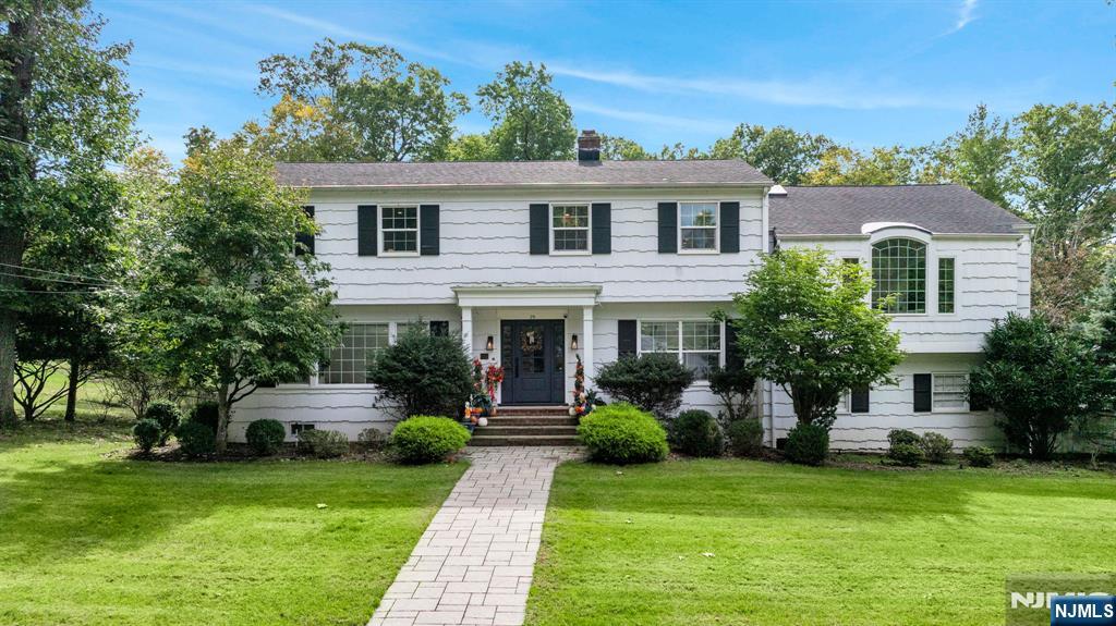 29 Dearborn Drive - Photo 1
