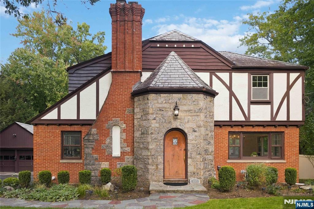 587 Closter Dock Road - Photo 3