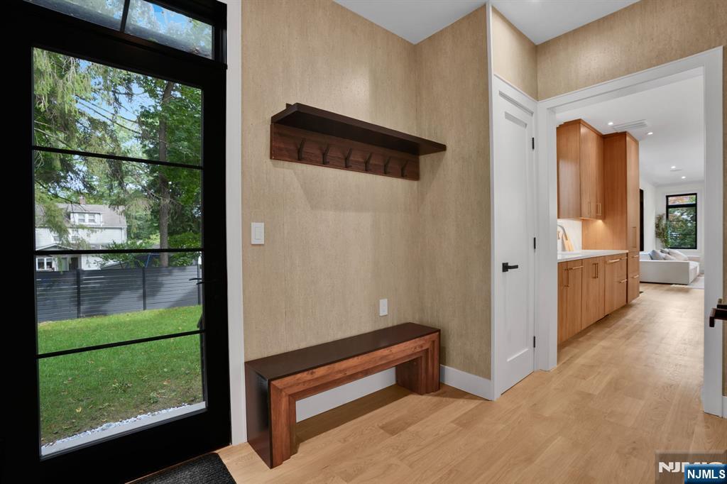 24 Lyle Avenue — photo 18