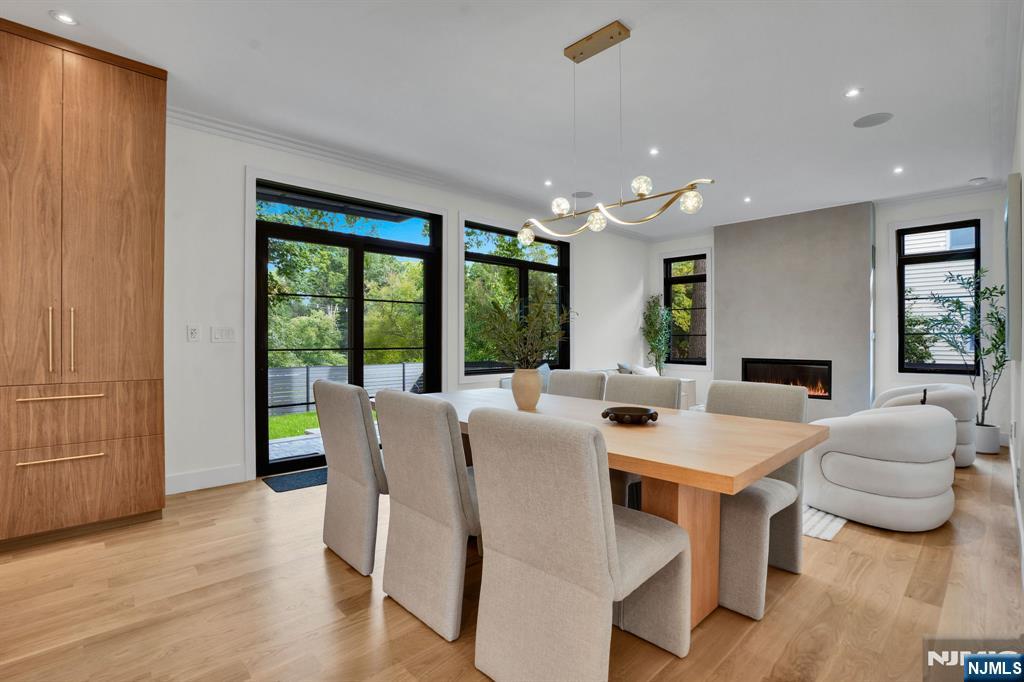 24 Lyle Avenue — photo 10