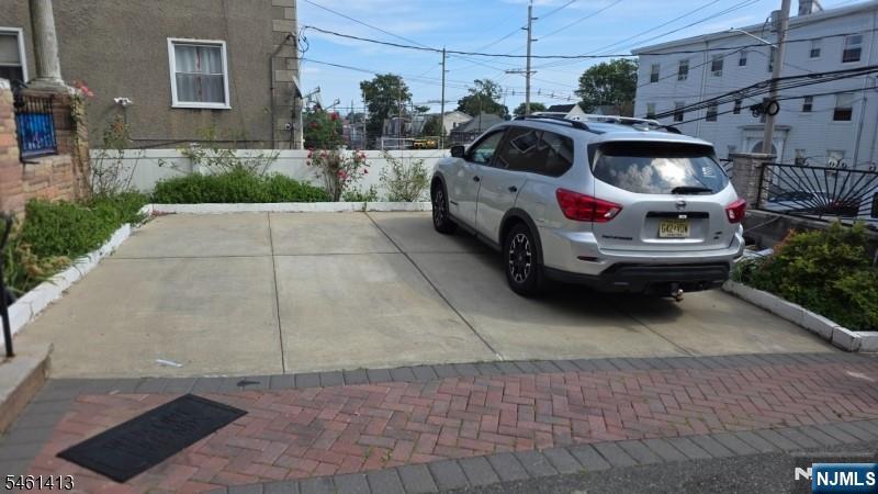 197 Grafton Avenue - Photo 2