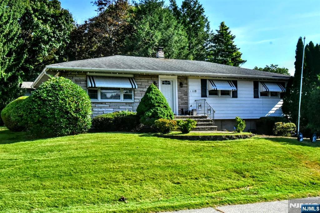 119 E Central Avenue - Photo 1