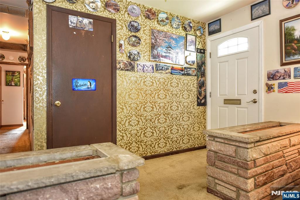 119 E Central Avenue - Photo 2