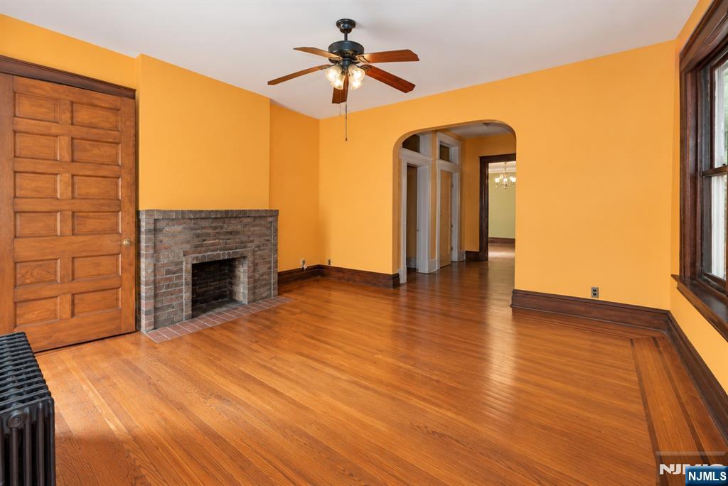 102 S Clinton Street - Photo 3