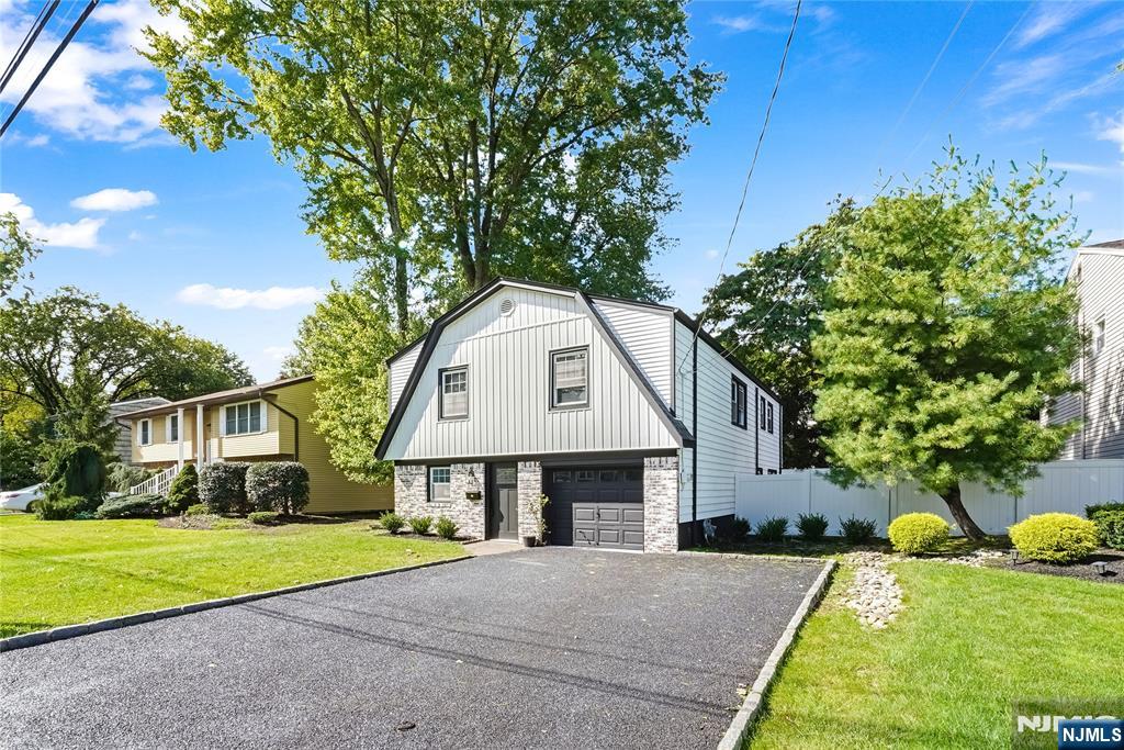 26 Pavonia Avenue - Photo 2