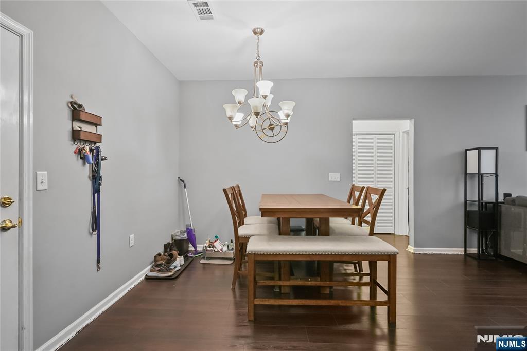 435 Van Houten Avenue 102 - Photo 2
