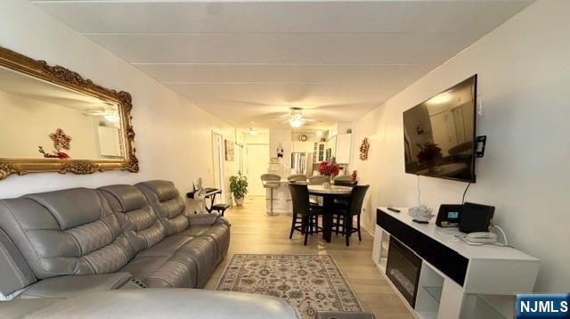 5 Linden Street 4L - Photo 1