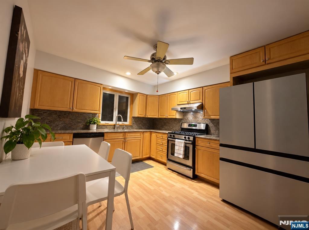 273 Paulanne Terrace 1 - Photo 1