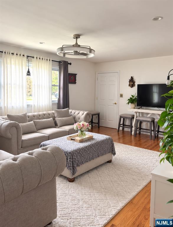 273 Paulanne Terrace 1 - Photo 4