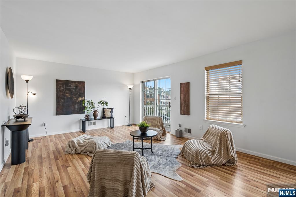 26 Seton Hall Drive 514 - Photo 5