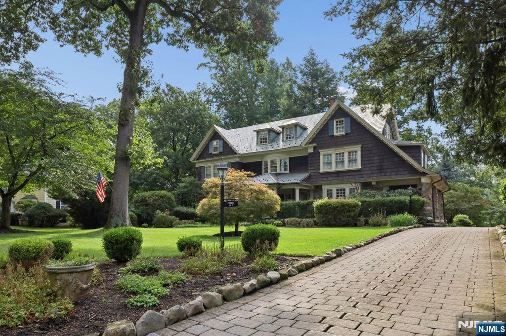 105 Rensselaer Road - Photo 1