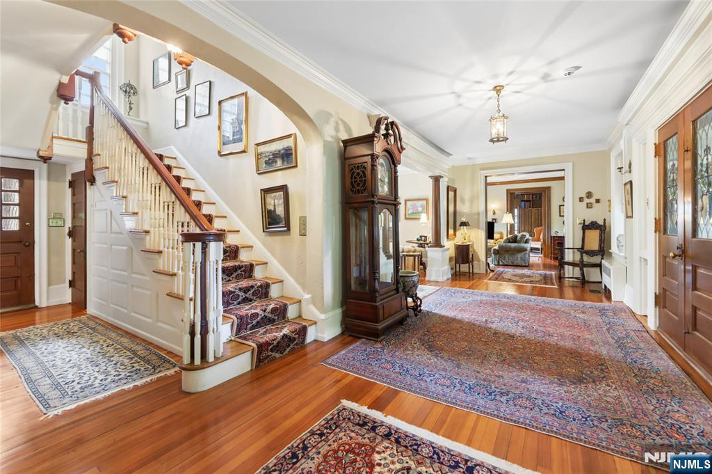 105 Rensselaer Road - Photo 4