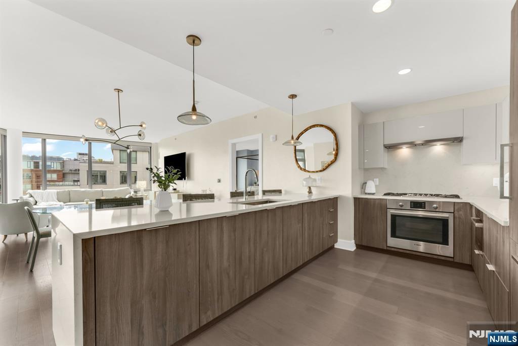 9 Ave At Port Imperial 1009 - Photo 4