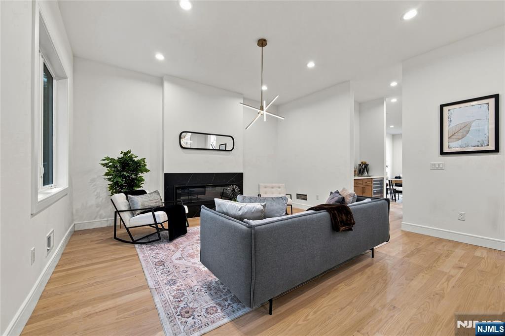 161 Palisade Avenue - Photo 4