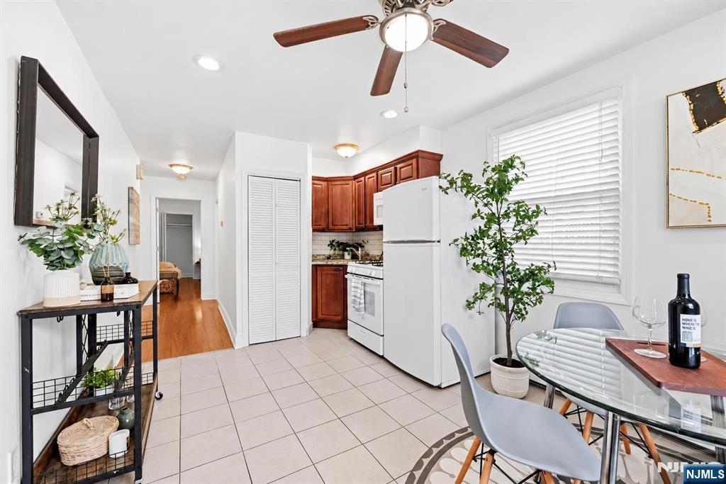 354 Paterson Plank Road - Photo 3