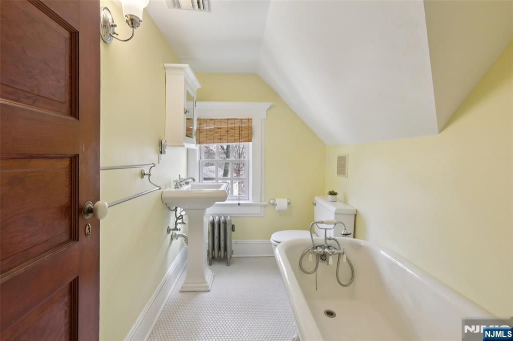 326 West End Avenue — photo 32