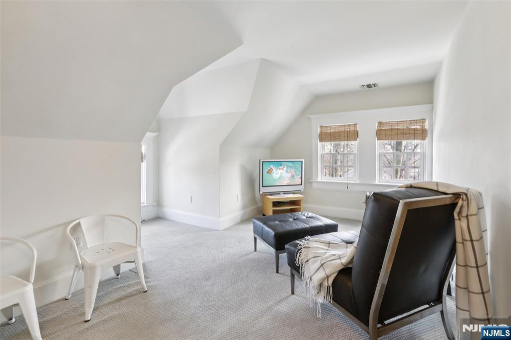 326 West End Avenue — photo 33