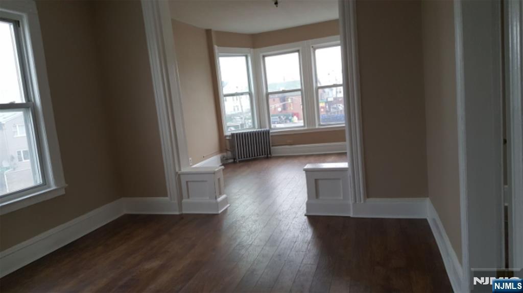 127 Newark Avenue 2 - Photo 3